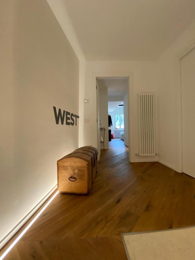 East West Room Арко Экстерьер фото