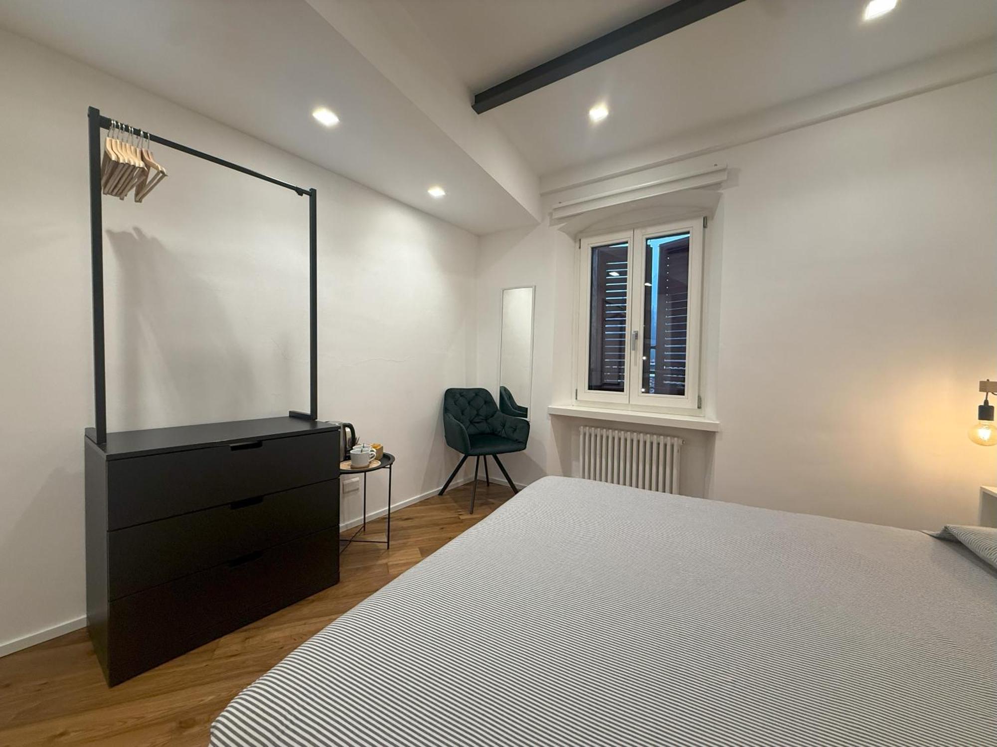 East West Room Арко Экстерьер фото